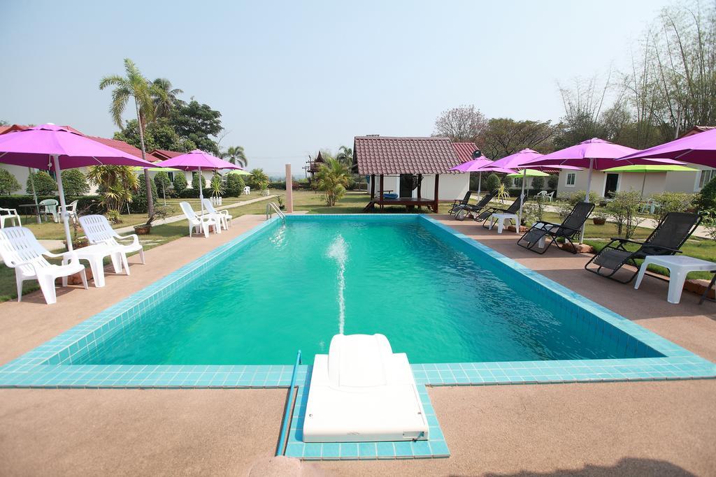 Moon River Resort Ubon Ratchathani Εξωτερικό φωτογραφία