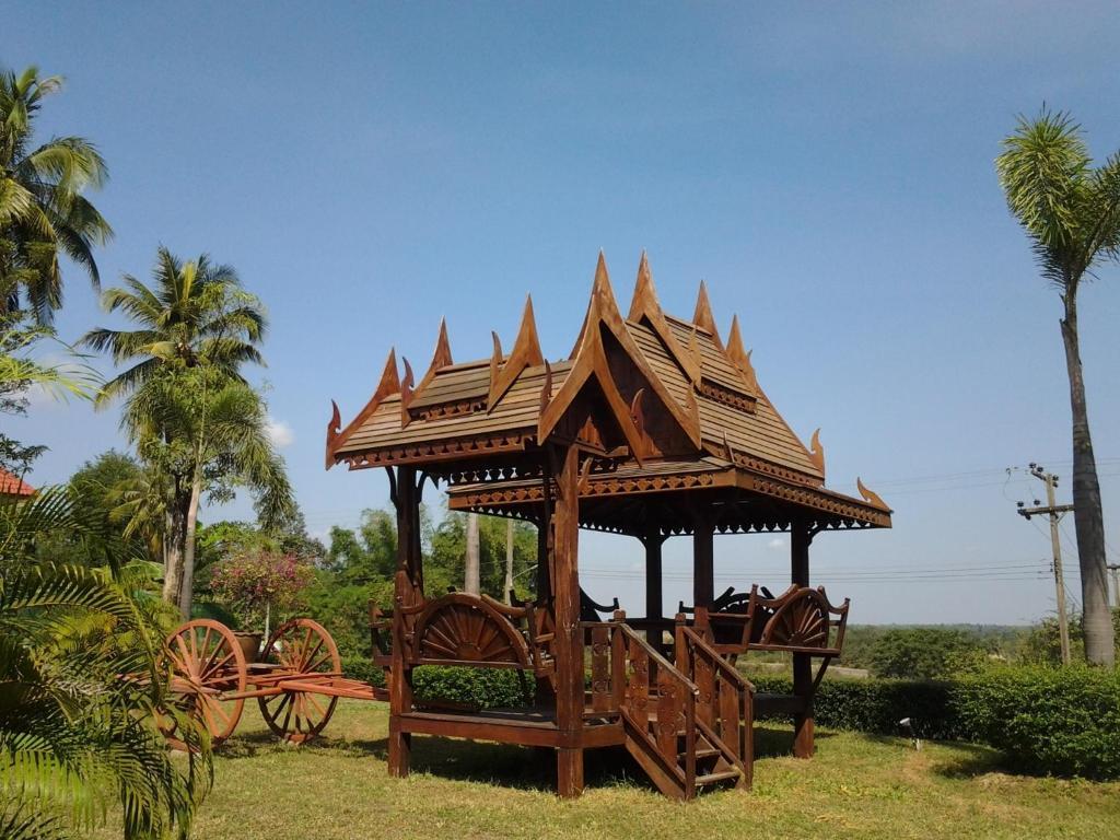 Moon River Resort Ubon Ratchathani Εξωτερικό φωτογραφία