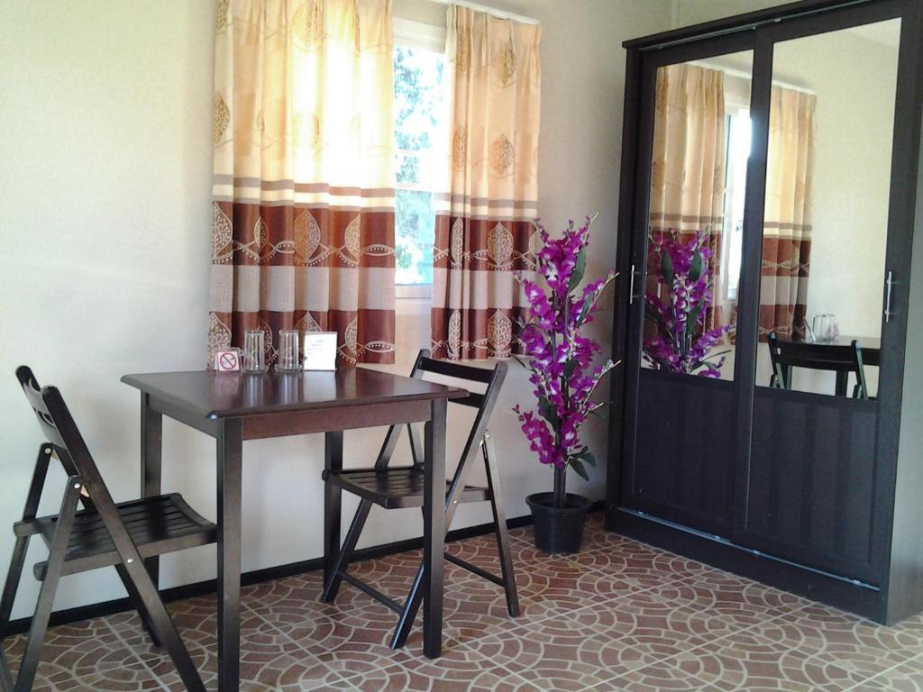 Moon River Resort Ubon Ratchathani Δωμάτιο φωτογραφία
