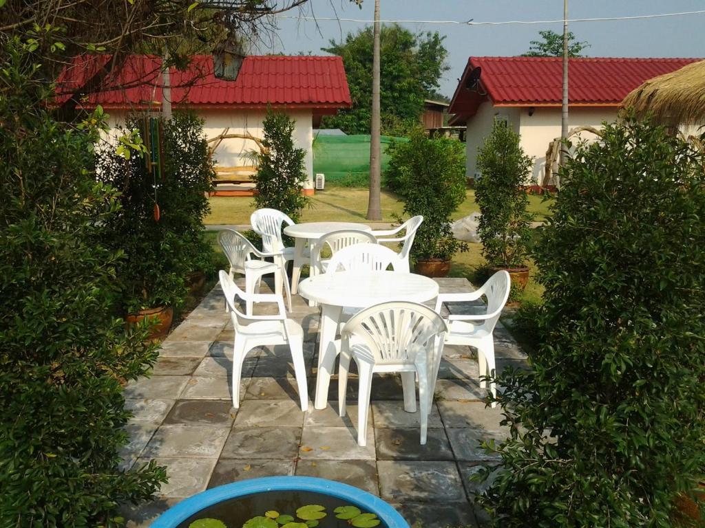 Moon River Resort Ubon Ratchathani Εξωτερικό φωτογραφία